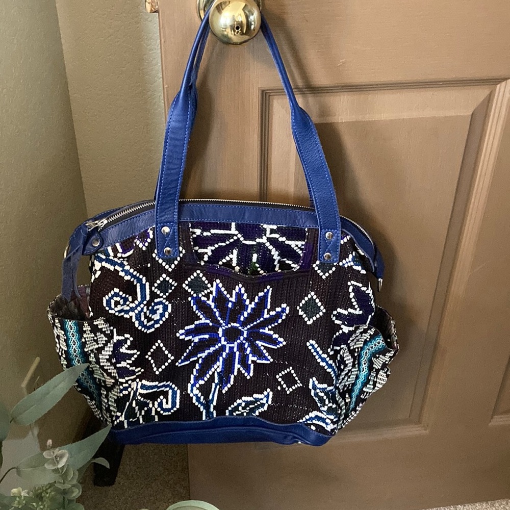 Little Guatemala Designs Convertible Bag Like New!